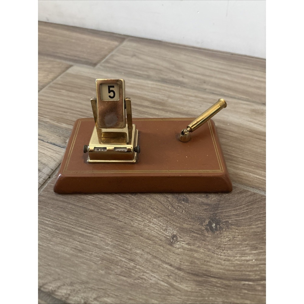 Vtg 50s 60s Perpetual Flip Desk Calendar Gold Tone Metal Pen Holder Japan WORK